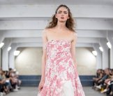 علامة ART SCHOOL تواصل النمو في عالم الموضة