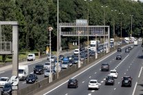 إيطاليا تستقبل العام بخطة لدعم السيارات الصديقة للبيئة 