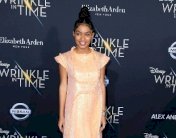 الممثلة الأميركية يارا شاهيدي بأناقة شانيل