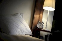 الضوء قبل وقت النوم يسبب الكآبة