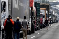 البرازيل تخفض سعر الديزل بعد ضغط من سائقي الشاحنات