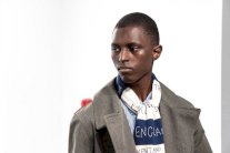 علامة ديفيد بيكهام تطلق تشكيلتها الرجالية لموسم ربيع 2019