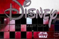 ضوء أخضر أميركي لاندماج ديزني وفوكس بشروط