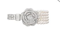 زهرة الكاميليا تتألق مجددا في مجوهرات شانيل