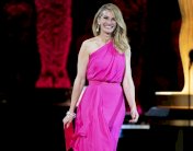 جوليا روبرتس تتزين بمجوهرات CINDY CHAO في الأوسكار