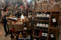 إحياء نبيذ الأشوريين في تركيا يفتح الطريق أمام عودة ثقافتهم