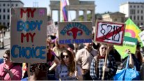 كيف يؤثر حظر الإجهاض على سلامة النساء؟