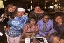  نور الشريف يحتفل بعيد ميلاده 