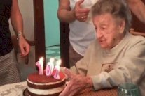 أطفأت قرنًا وعامين فـ