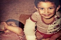 آسر ياسين يشارك معجبيه ذكريات الطفولة 