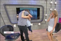 مذيع لبناني يخطب حبيبته على الهواء... فيديو