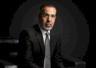  مدحت العدل يرثي شقيقه سامي بقصيدة 