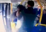 اعتداء على شابة بسبب ثيابها يثير الغضب في تركيا