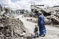 53 قتيلًا آخر حصيلة لغارات ريفي حلب وإدلب الليلية