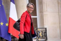 فرنسا ترفض استثناء موانئها من الطرق البحرية بعد بريكست