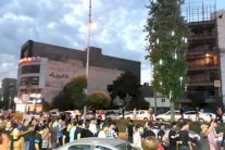 مخاوف إيرانية بتوسع الاحتجاجات مع بدء تنفيذ العقوبات غدًا