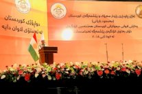 بارزاني يؤكد تمسكه بخيار الانفصال عن العراق