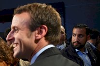 ماكرون يعرض على العاهل الأردني مساعدة فرنسا لحفظ الأمن