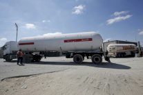 إعادة فتح معبر كرم أبو سالم مع قطاع غزة تزامنًا مع محادثات للتهدئة