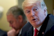 قادة سابقون في الإستخبارات يحذّرون ترمب.. لا تفعلها مجددًا