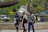 إيران تطلق رسميًا أول طائرة مقاتلة محلية الصنع