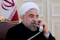 روحاني يؤكد تعزيز العلاقات مع قطر