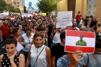 تظاهرة في بيروت ضد اقامة محارق نفايات وفساد الطبقة السياسية