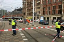 أفغاني يصيب شخصين باعتداء بسكين في محطة قطارات أمستردام