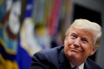 الجمهوريون أوفياء لترمب رغم العواصف المتتالية