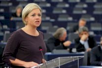 وزيرة الدفاع الهولندية السابقة رئيسة لبعثة الأمم المتحدة بالعراق