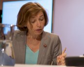 فرنسا تتهم روسيا بمحاولة التجسس على أحد أقمارها الاصطناعية