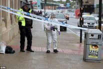 سيدة بسكين ترعب بارنسلي البريطانية