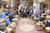 العبادي يعلن من البصرة إرسال تعزيزات عسكرية الى المدينة