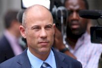 محامي ممثلة إباحية ينافس ترمب على الرئاسة