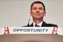 بريطانيا وأستراليا تتهمان استخبارات روسية بشن هجمات إلكترونية