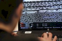 فرنسا تنضم لمتهمي روسيا بتدبير سلسلة من الهجمات الإلكترونية