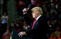 ترمب: الصين تعتقد أن الاميركيين أغبياء