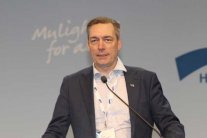 النروج تبحث مع العراق التعاون العسكري ضد الإرهاب ومواطنيها بداعش