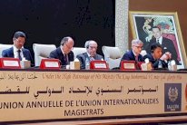 رئيس النيابة العامة المغربية يدعو لإستحضار البعد الحقوقي في إصدار الأحكام