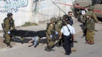 مقتل فلسطيني برصاص الجيش الإسرائيلي بعد محاولته طعن جندي في الضفة