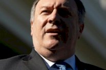 بومبيو: السعودية شريك استراتيجي وحاضنة الحرمين