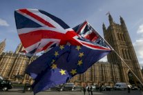 تمديد الفترة الانتقالية بعد البريكست يجب أن يكون قصيرًا