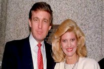 الشرطة السرية الشيوعية التشيكية راقبت ترمب