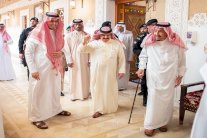 العاهل السعودي وملك البحرين يعقدان جلسة مباحثات رسمية