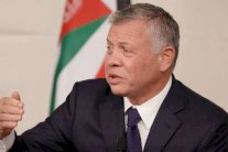 عاهل الأردن يلتقي ممثلي المخيمات الفلسطينية