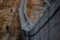 ألف كيلومتر من الأسوار شيّدتها أوروبا منذ سقوط جدار برلين