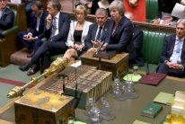 ماي: مشروع اتفاق بريكست يحترم تصويت الشعب البريطاني