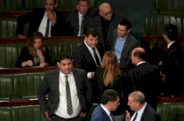 البرلمان التونسي يصادق على تعديل وزاري أثار انتقادات واسعة