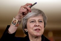 تعرّف على السيناريوهات المطروحة أمام ماي بشأن بريكست