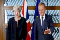 توسك يعلن عن قمة أوروبية في 25 نوفمبر لتوقيع اتفاق بريكست